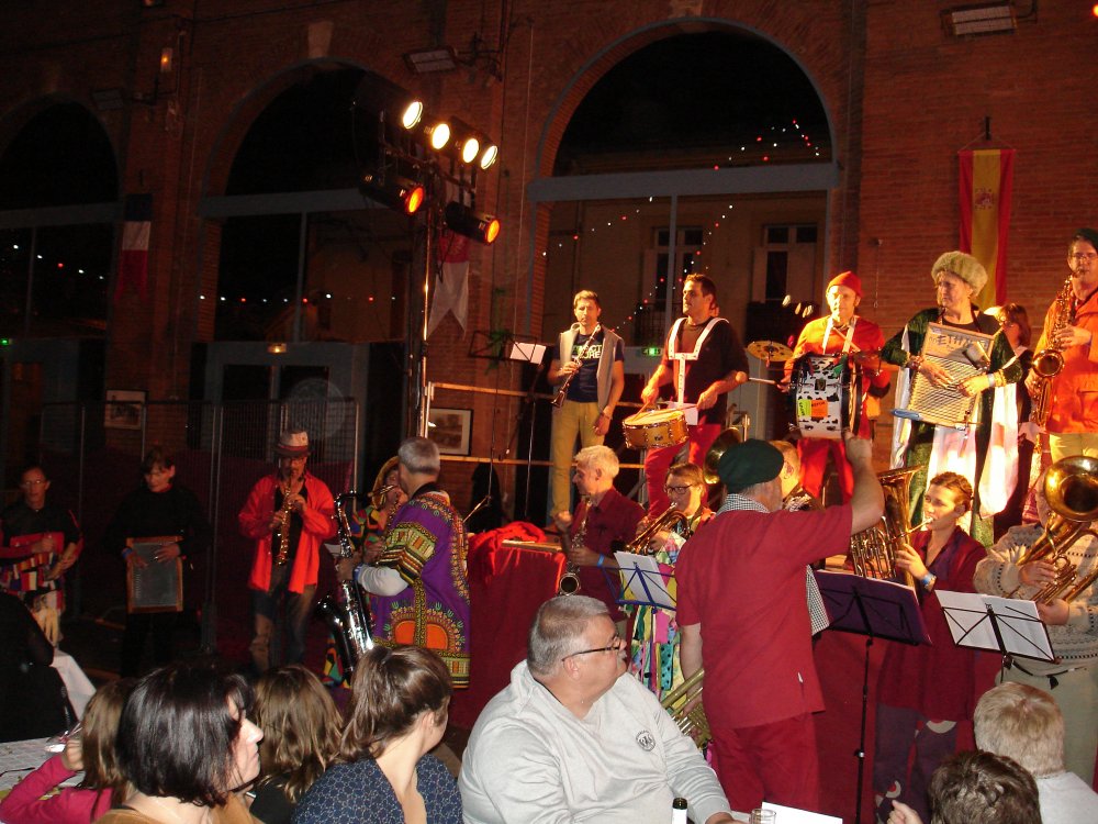 LaGgrande Fanfare sous la Halle